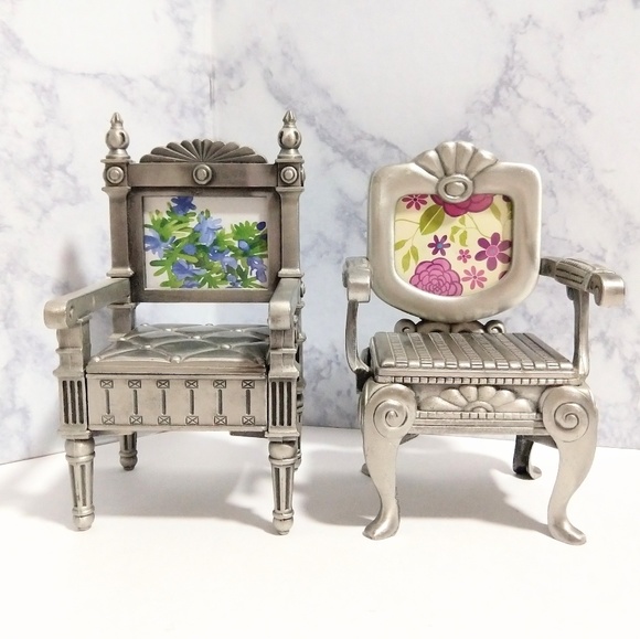 Hallmark Other - Set of Hallmark Trinket Box Thrones